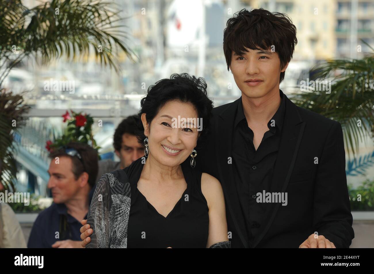 Actress Kim Hye-Ja and Actor Won Bin attend the 'Mother' Photocall held at the Palais Des Festival during the 62nd International Cannes Film Festival in Cannes, France on May 16, 2009. Photo by Nebinger-Orban/ABACAPRESS.COM Stock Photo