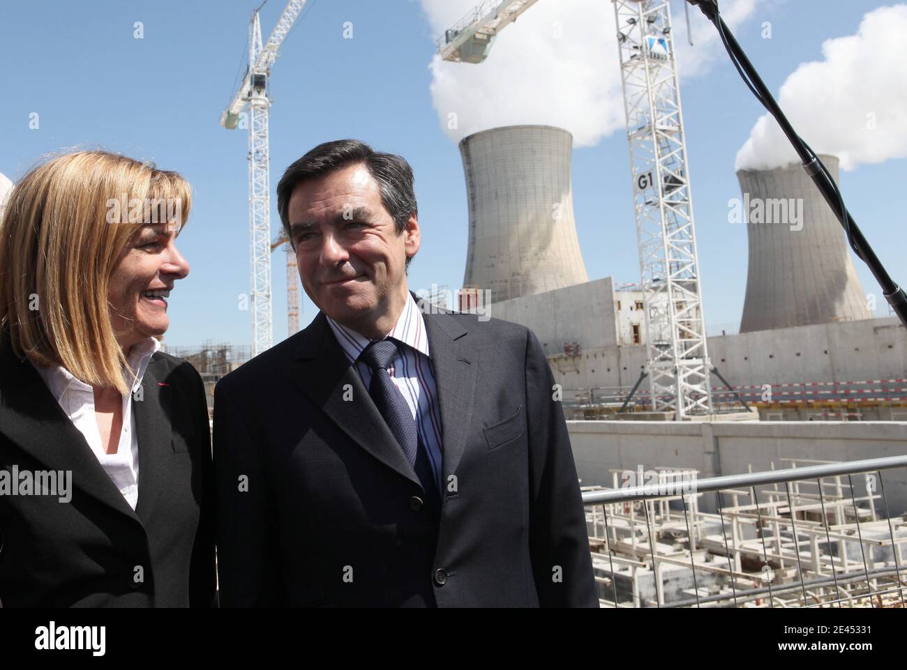 French Prime minister FranÀois Fillon and AREVA chief executive officer Anne Lauvergeon visit the French Areva power company Tricastin nuclear plant in Bollene, southeastern France, May 18, 2009. Photos by Vincent Dargent/ABACAPRESS.COM Stock Photo