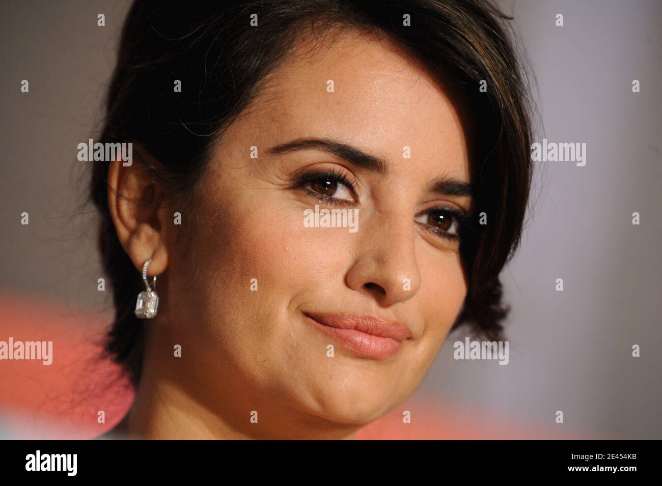 Penelope Cruz attends the press conference of 'Los Abrazos Rotos' at the 62nd Cannes Film Festival in Cannes, France, May 19, 2009. Photo by Lionel Hahn/ABACAPRESS.COM Stock Photo