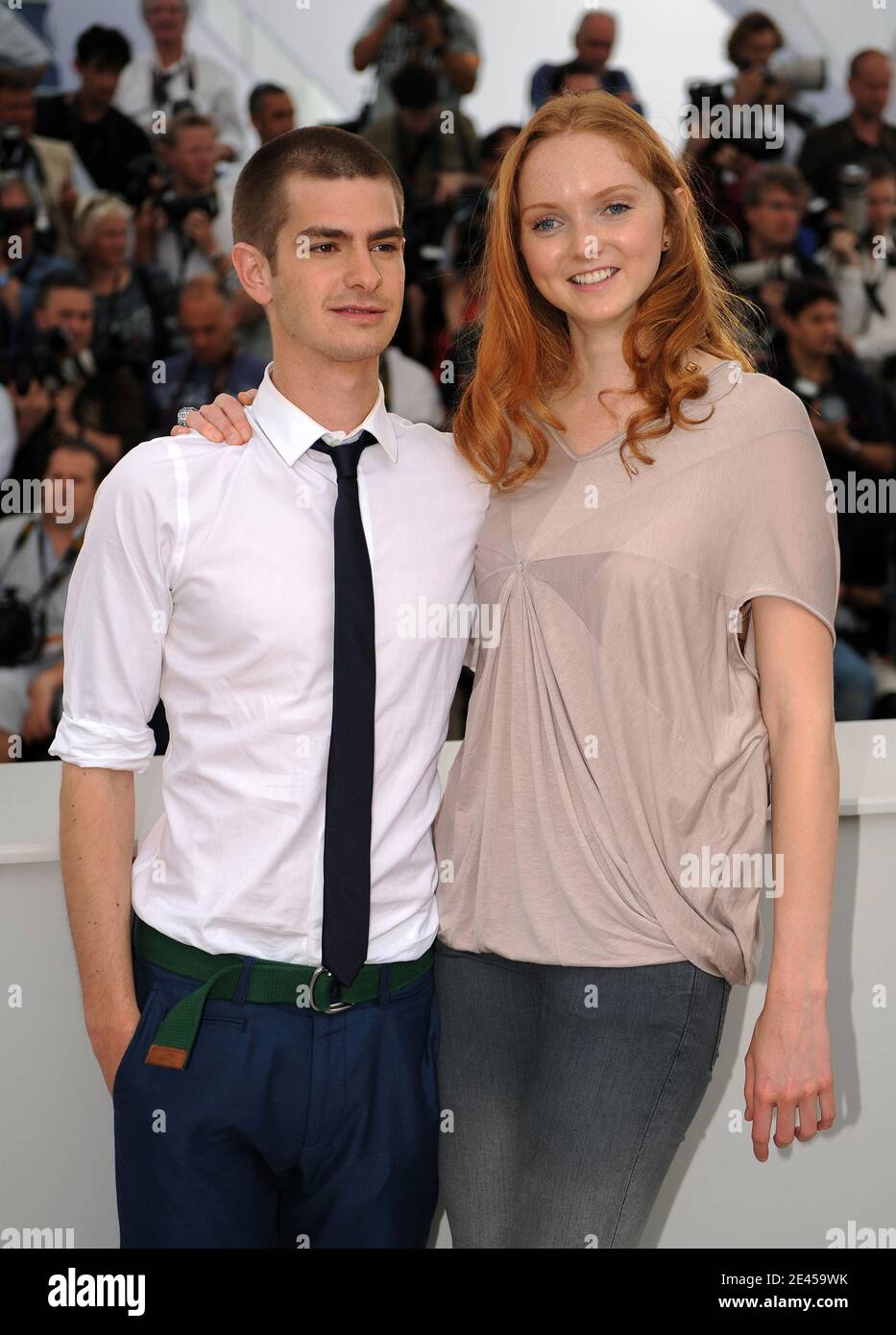 Andrew Garfield and Lily Cole pose at the photocall of 'The Imaginarium of  Doctor Parnassus' held at the Palais Des Festivals in Cannes, France, on  May 22, 2009, as part of the, image size:933x1390