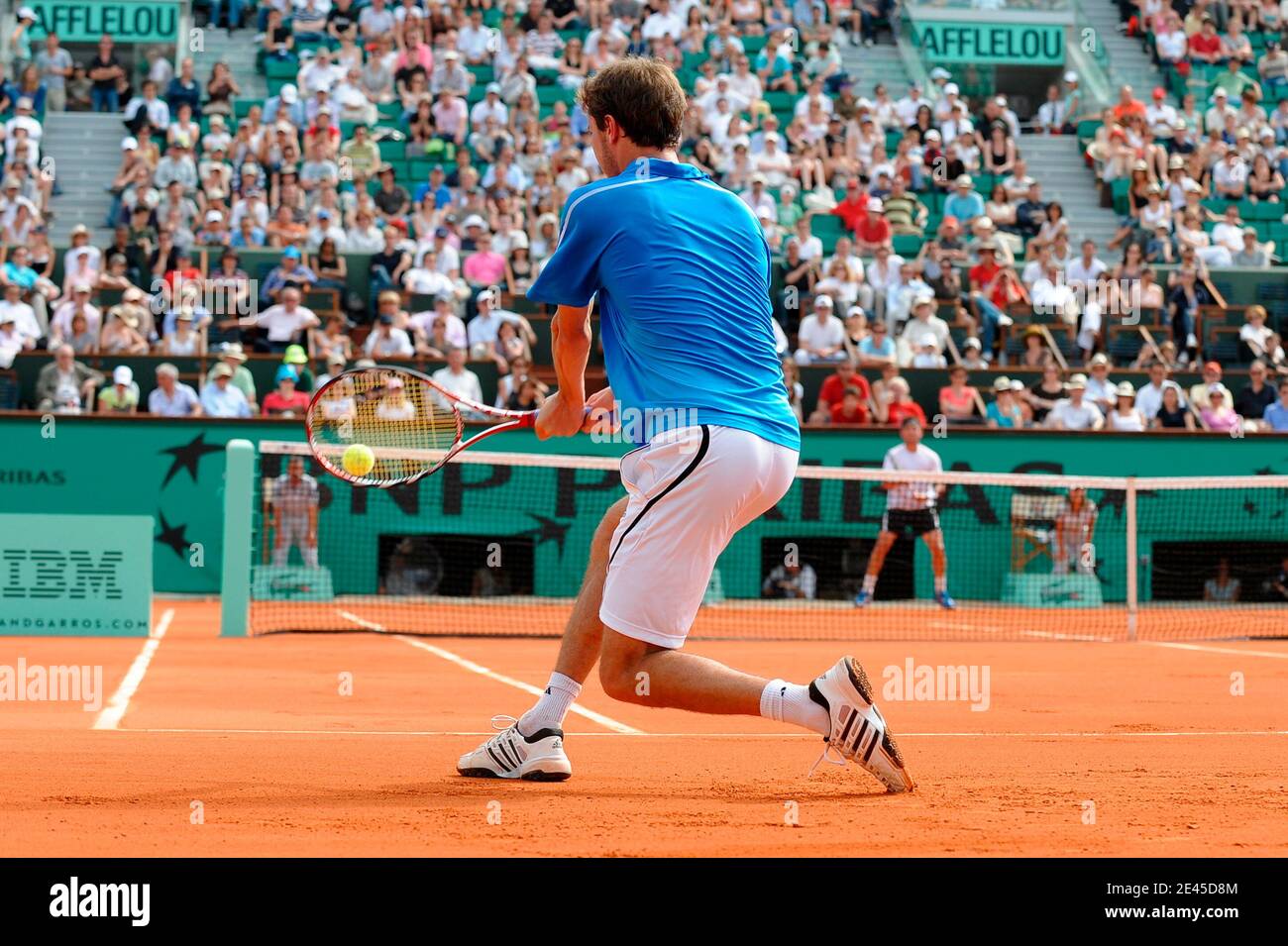 Gilles simon french open 2009 at roland garros stadium paris hires