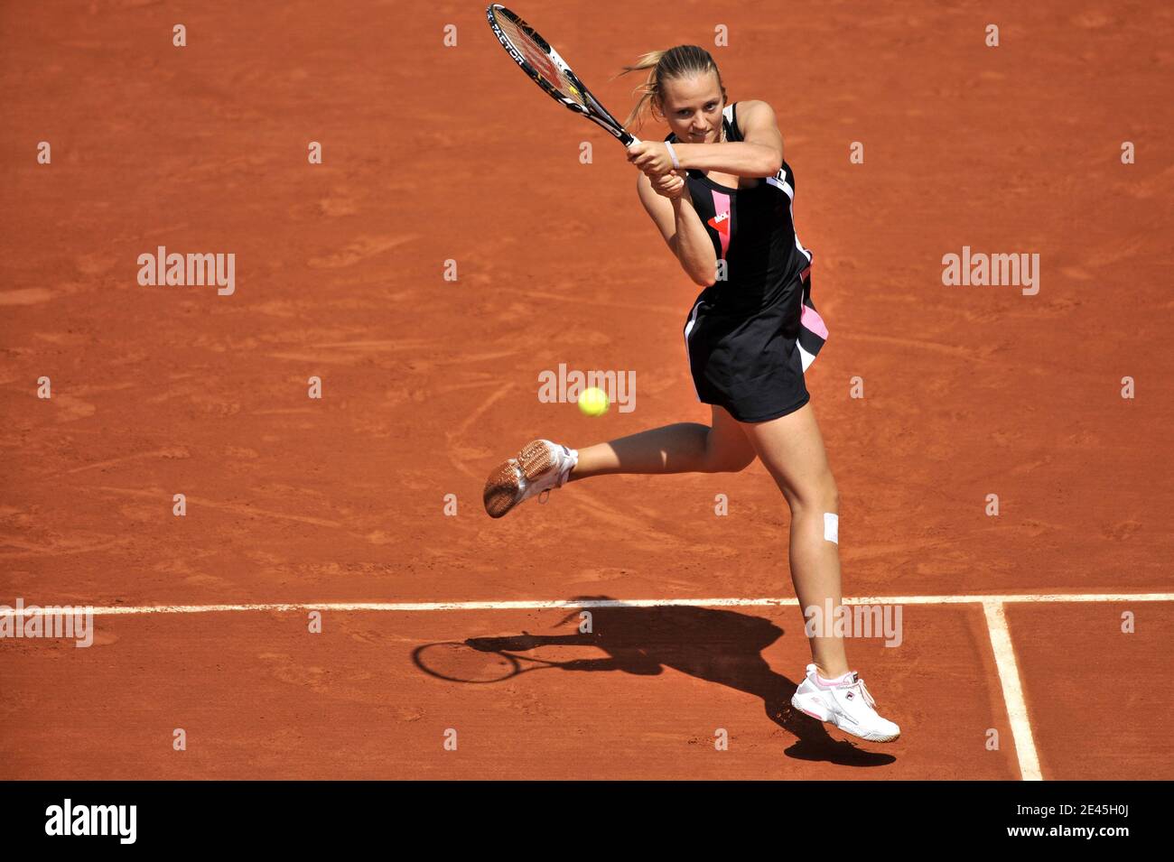 Hungaria's Agnes Szavay defeats, 6-0, 6-4, USA's Venus Williams in their third round of the French Open tennis at the Roland Garros stadium in Paris, France on May 29, 2009. Photo by Christophe Guibbaud/Cameleon/ABACAPRESS.COM Stock Photo