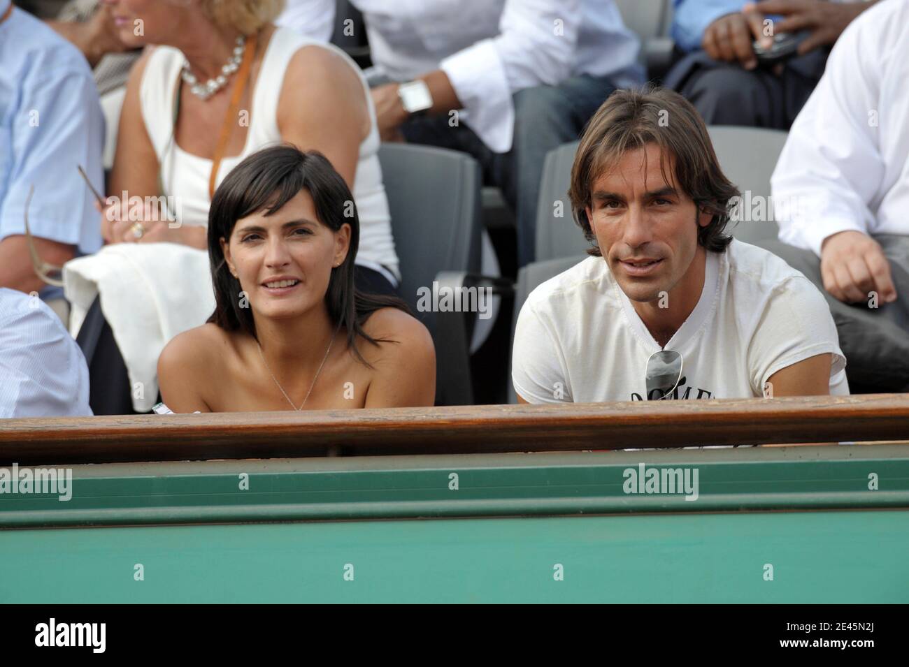 Robert pires wife hi-res stock photography and images - Alamy