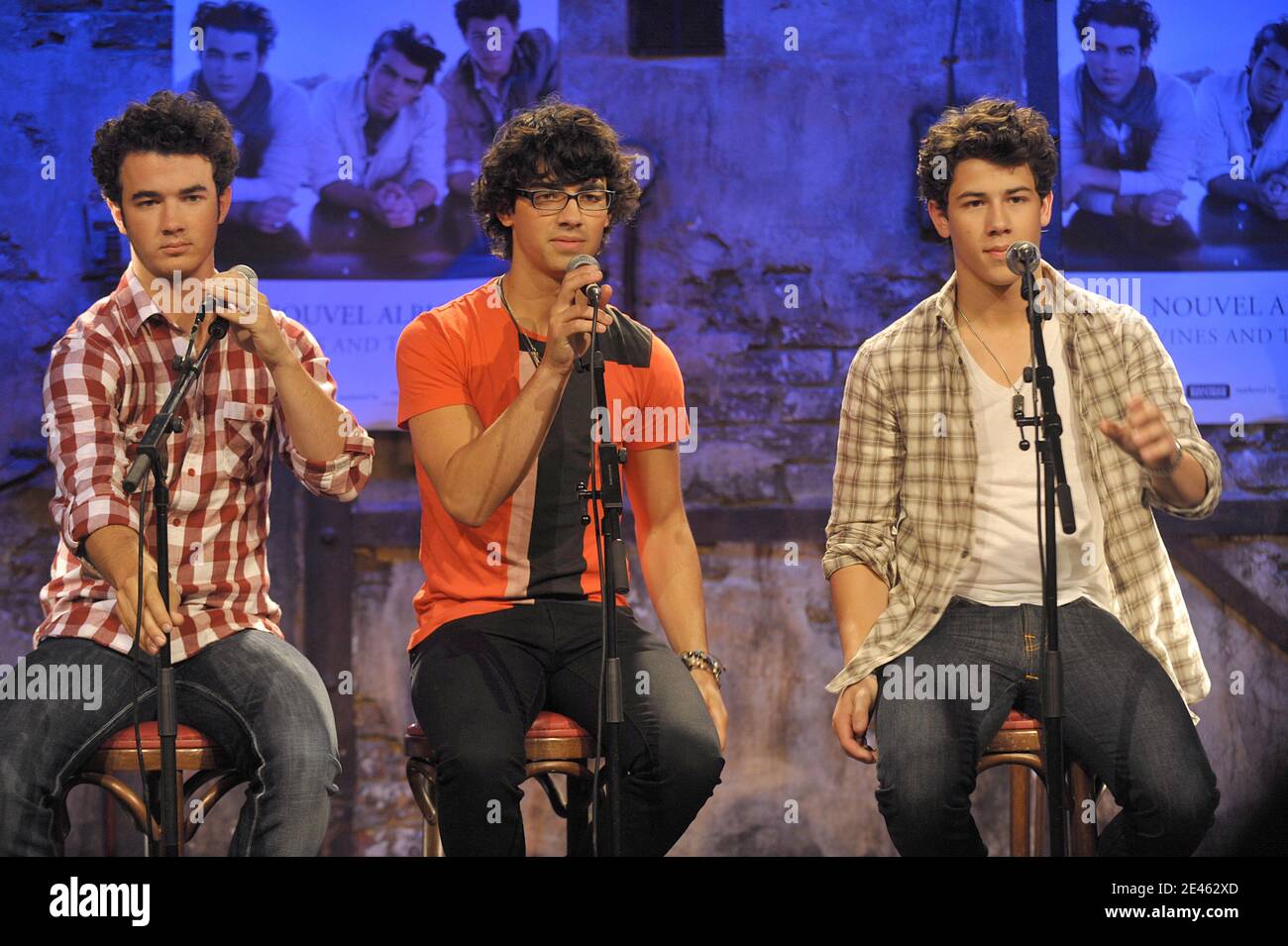 Jonas brothers album hi-res stock photography and images - Alamy