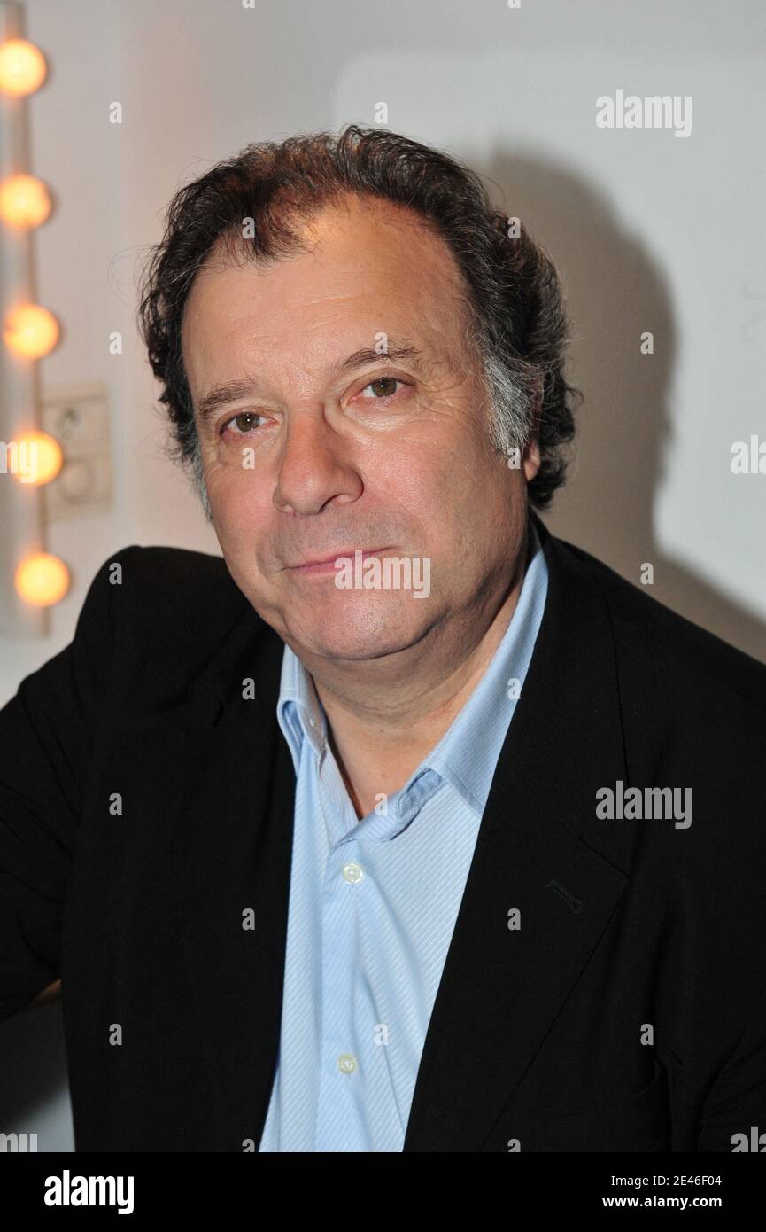 Daniel Resso Daniel Russo at the taping of Vivement Dimanche on April 22, 2009 in ...