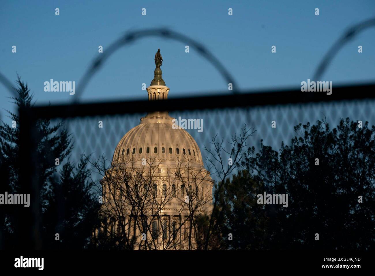 Capital Building Razor Wire The U.S. Capitol dome as seen through razor wire on top of non-scalable ...