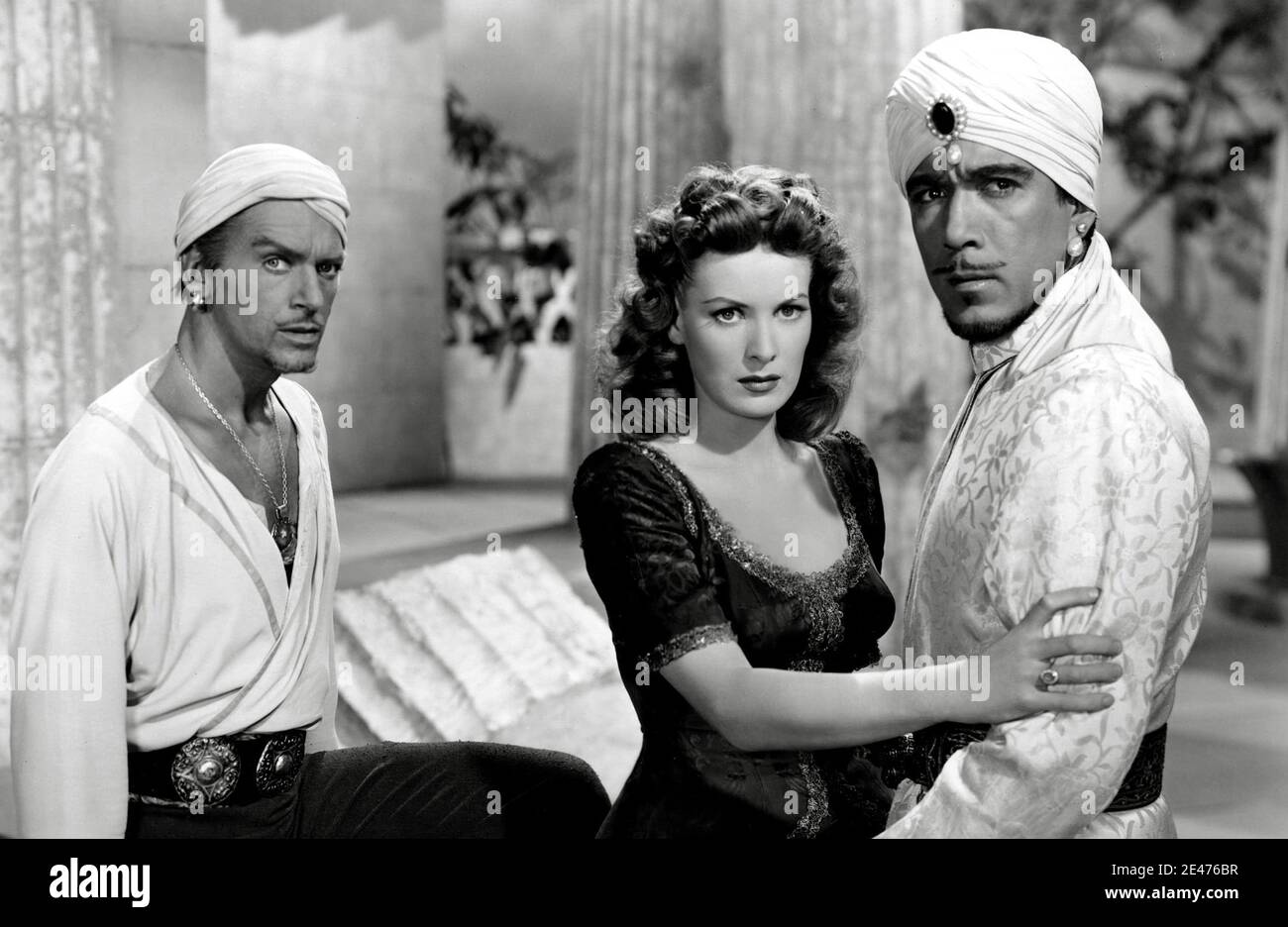 Douglas Fairbanks Jr, Maureen O'Hara, Anthony Quinn,  'Sinbad the Sailor' (1947) RKO Radio Pictures / File Reference # 34082-263THA Stock Photo