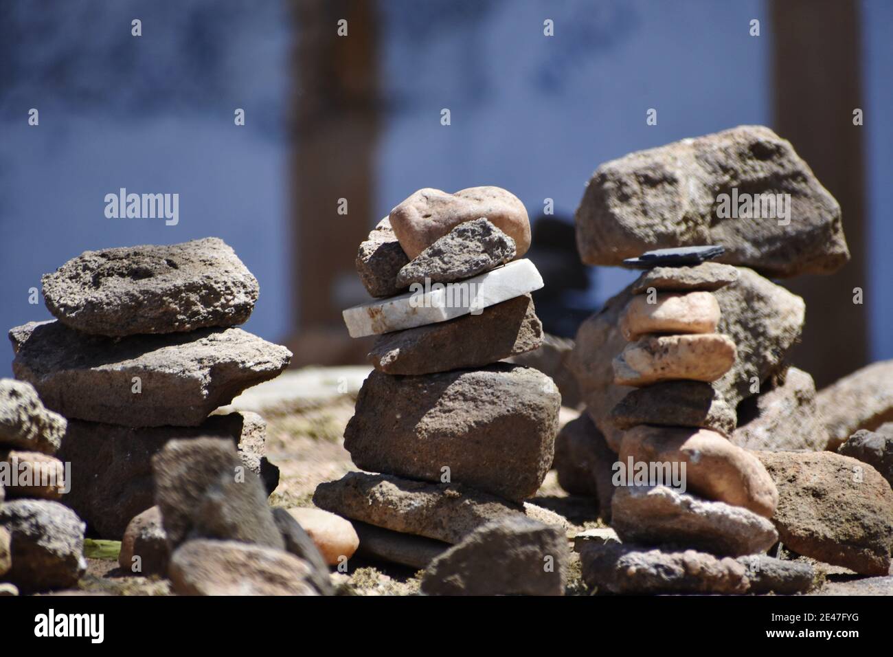 Round flat stones stacked hi-res stock photography and images - Alamy