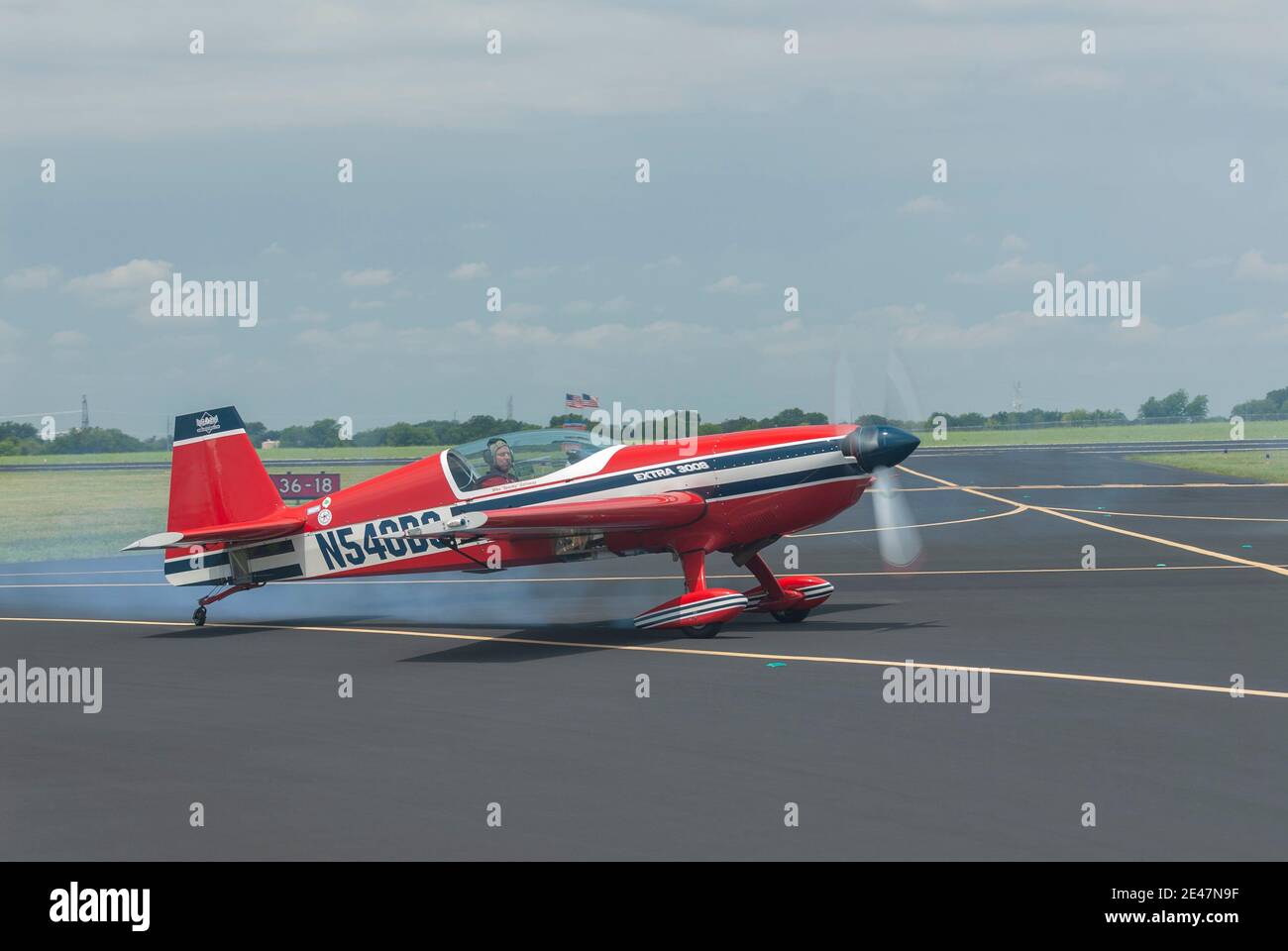 Fort Worth, Texas, USA, 17 th Jun 2012. Old Vintage airplane on the runway Stock Photo