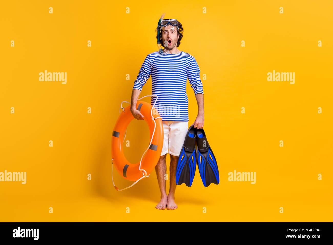 Inflatable ring and goggles hi-res stock photography and images - Alamy