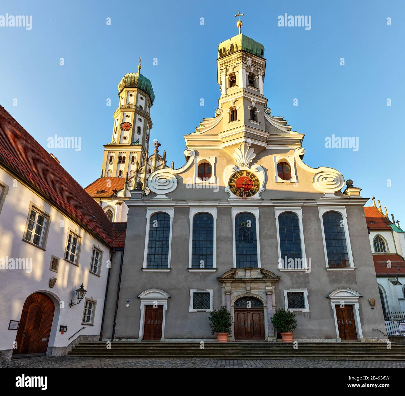 Basilica, Catholic church, Protestant church, street, square, cobblestone pavement, bus stop, house, old town, monument, place of interest, historic building, listed, dawn Stock Photo