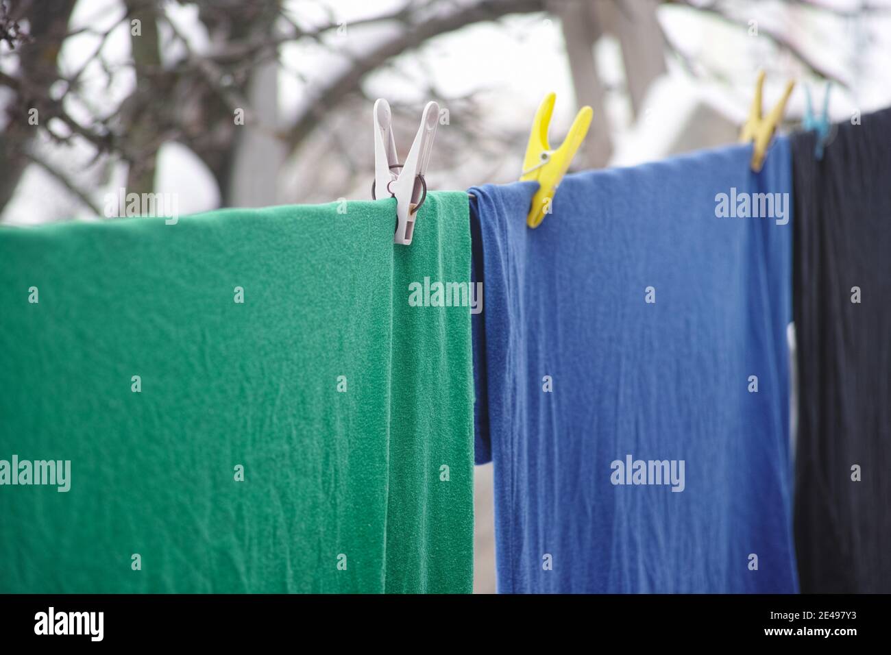 Laundry hang up hires stock photography and images Alamy