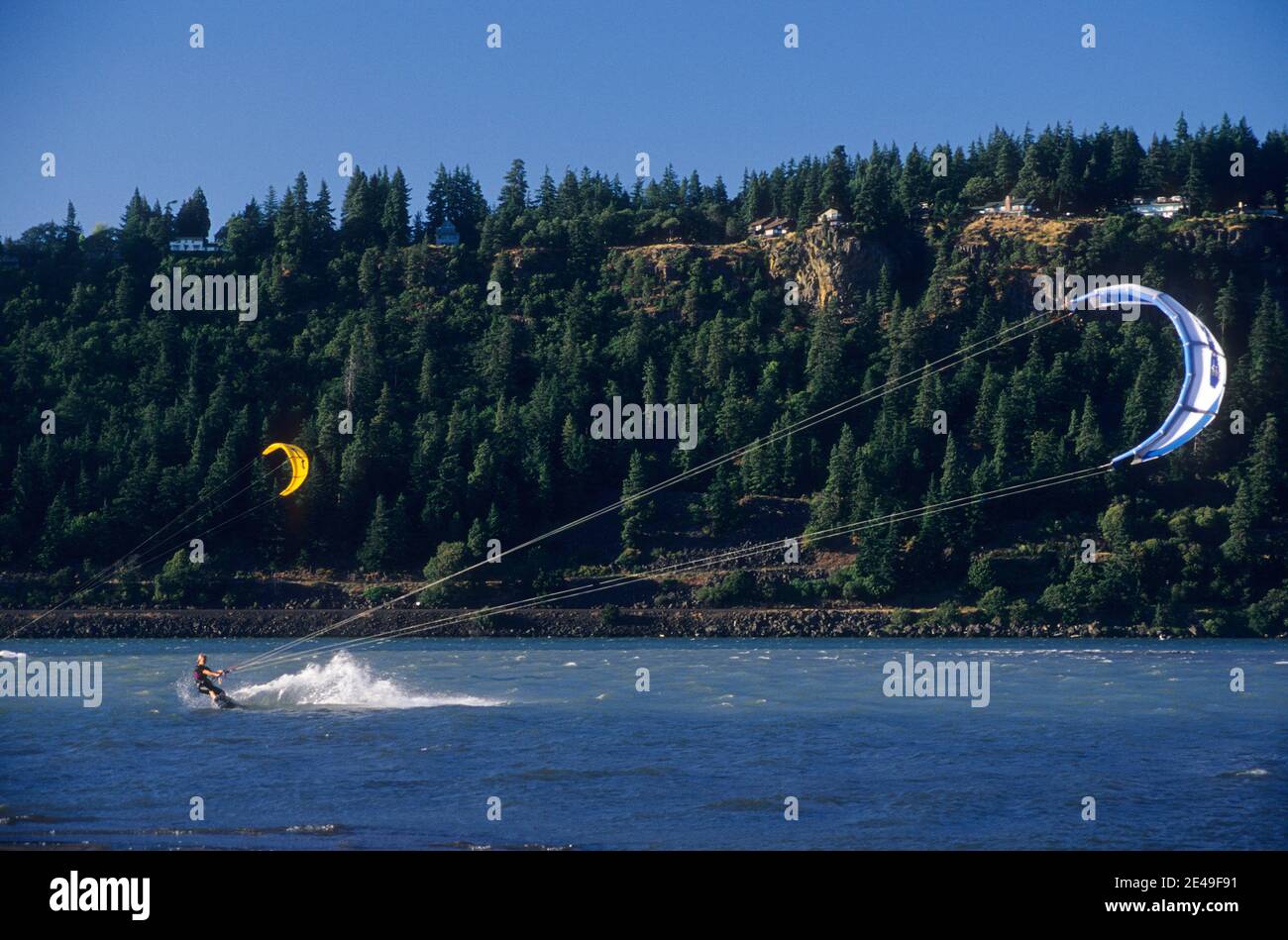 Kiteboarding hood river oregon