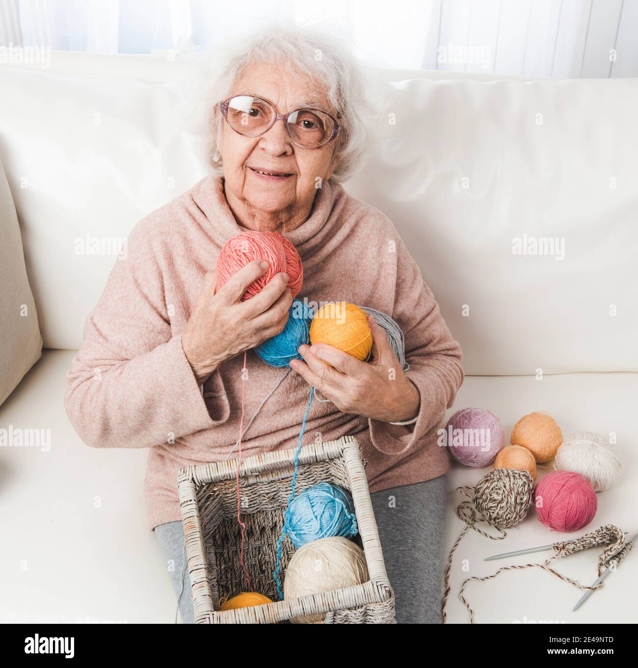 Happy mature grandmother smiling hi-res stock photography and images ...