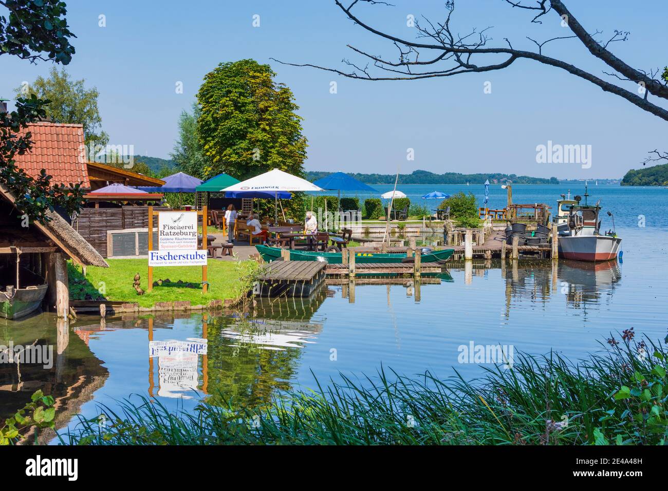 Ratzeburg, lake Ratzeburger See, restaurant Fischerstube, Herzogtum Lauenburg, Schleswig-Holstein, Germany Stock Photo