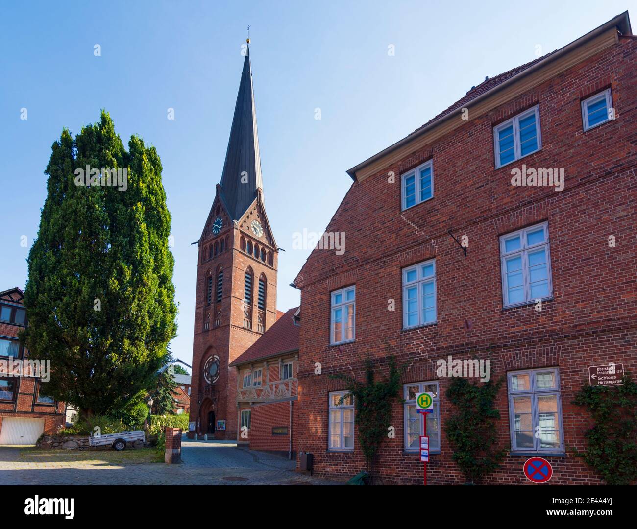 Lauenburg/Elbe, church Maria-Magdalenen-Kirche, Herzogtum Lauenburg, Schleswig-Holstein, Germany Stock Photo