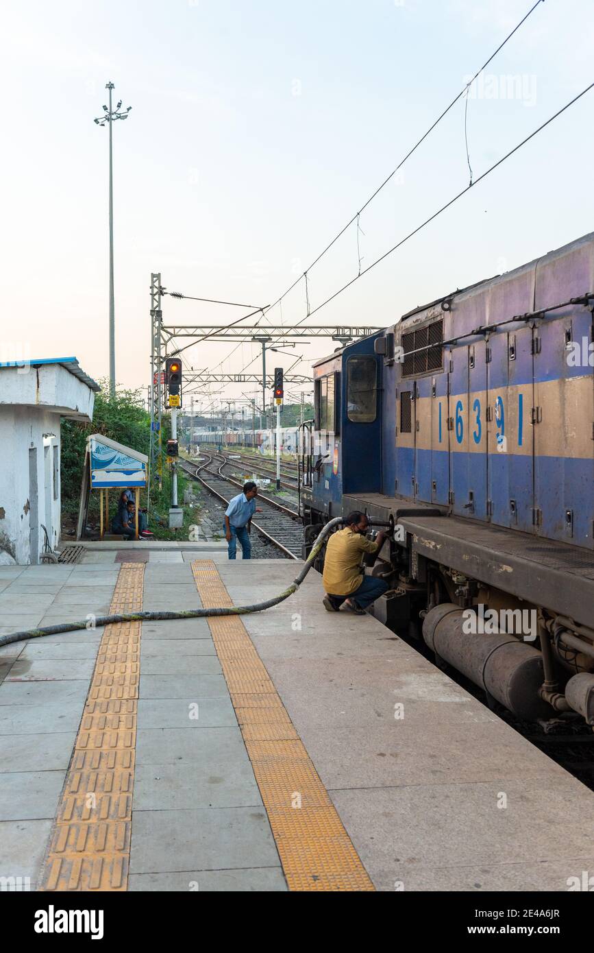 Fuel filling Indian locomotive class WDM-3A twins at Panvel Railway Station. Stock Photo