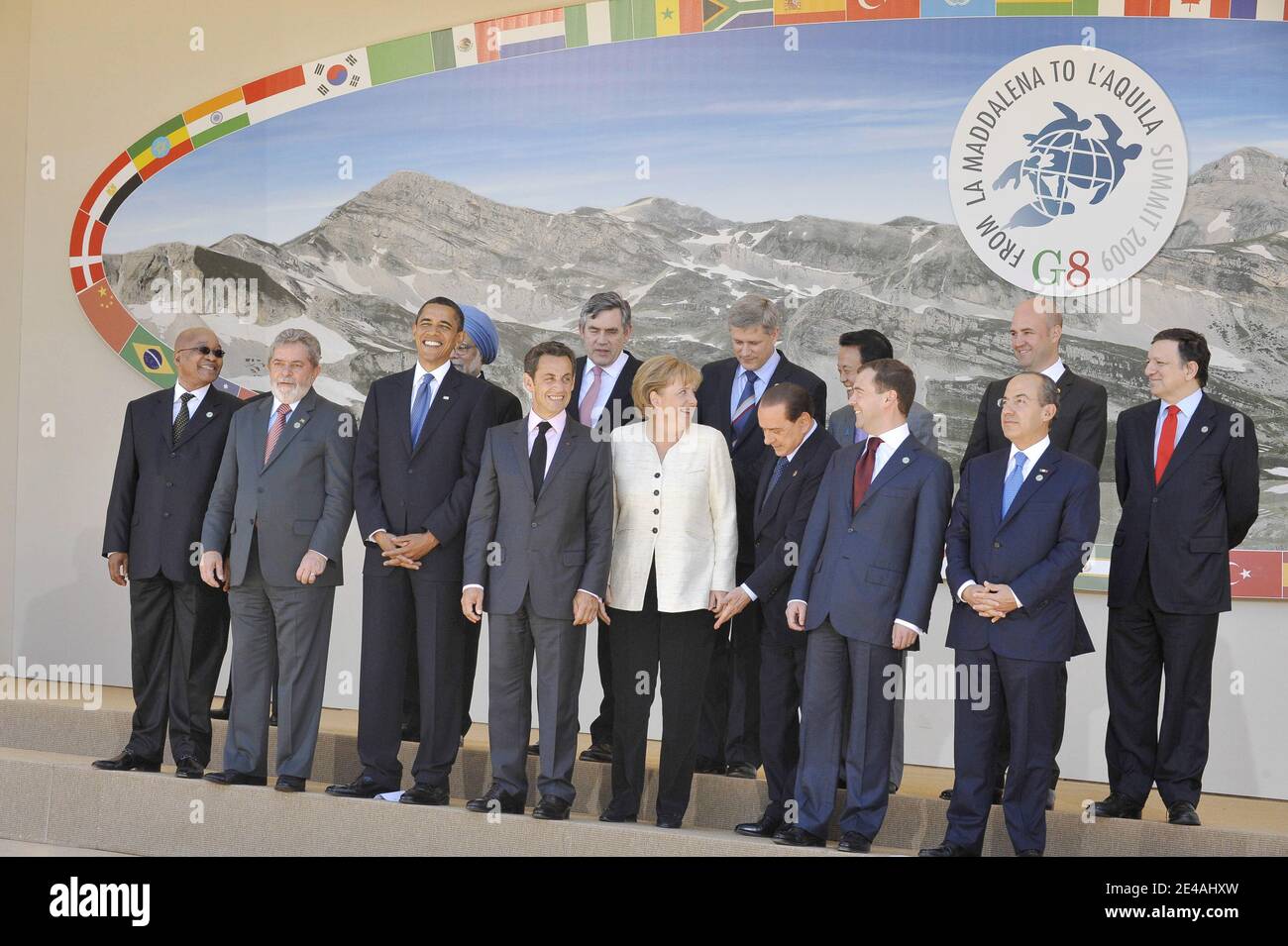 Heads of state, (L to R, front row) South African President Jacob Zuma,  Brazilian President Luiz Inacio Lula da Silva, US President Barack Obama,  French President Nicolas Sarkozy, German Chancellor Angela Merkel,