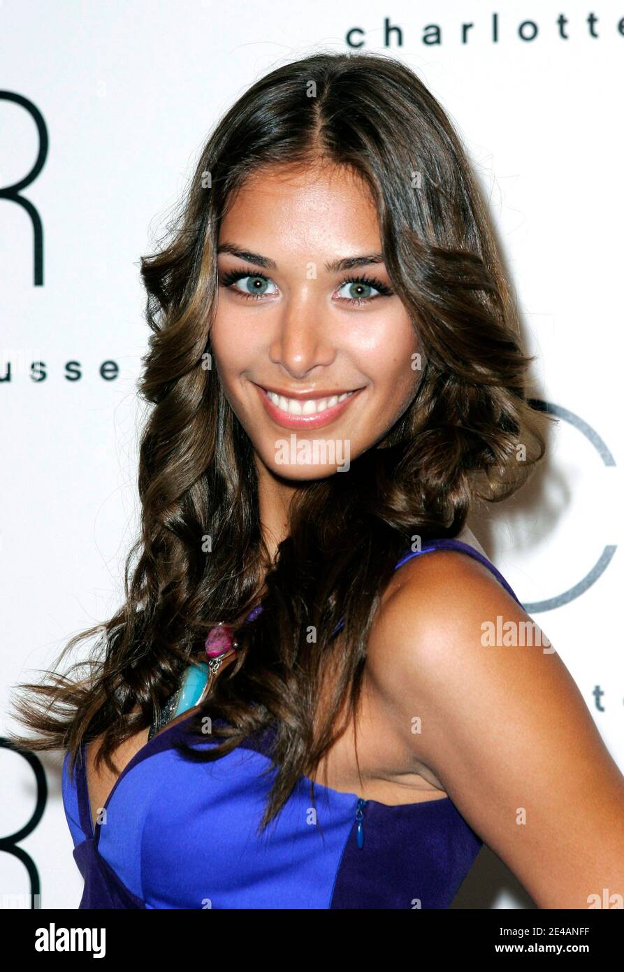 Miss Universe Dayana Mendoza poses at the Charlotte Russe Fall 2009 celebration at Openhouse Gallery in New York City, USA on July 15, 2009. Photo by Donna Ward/ABACAPRESS.COM Stock Photo
