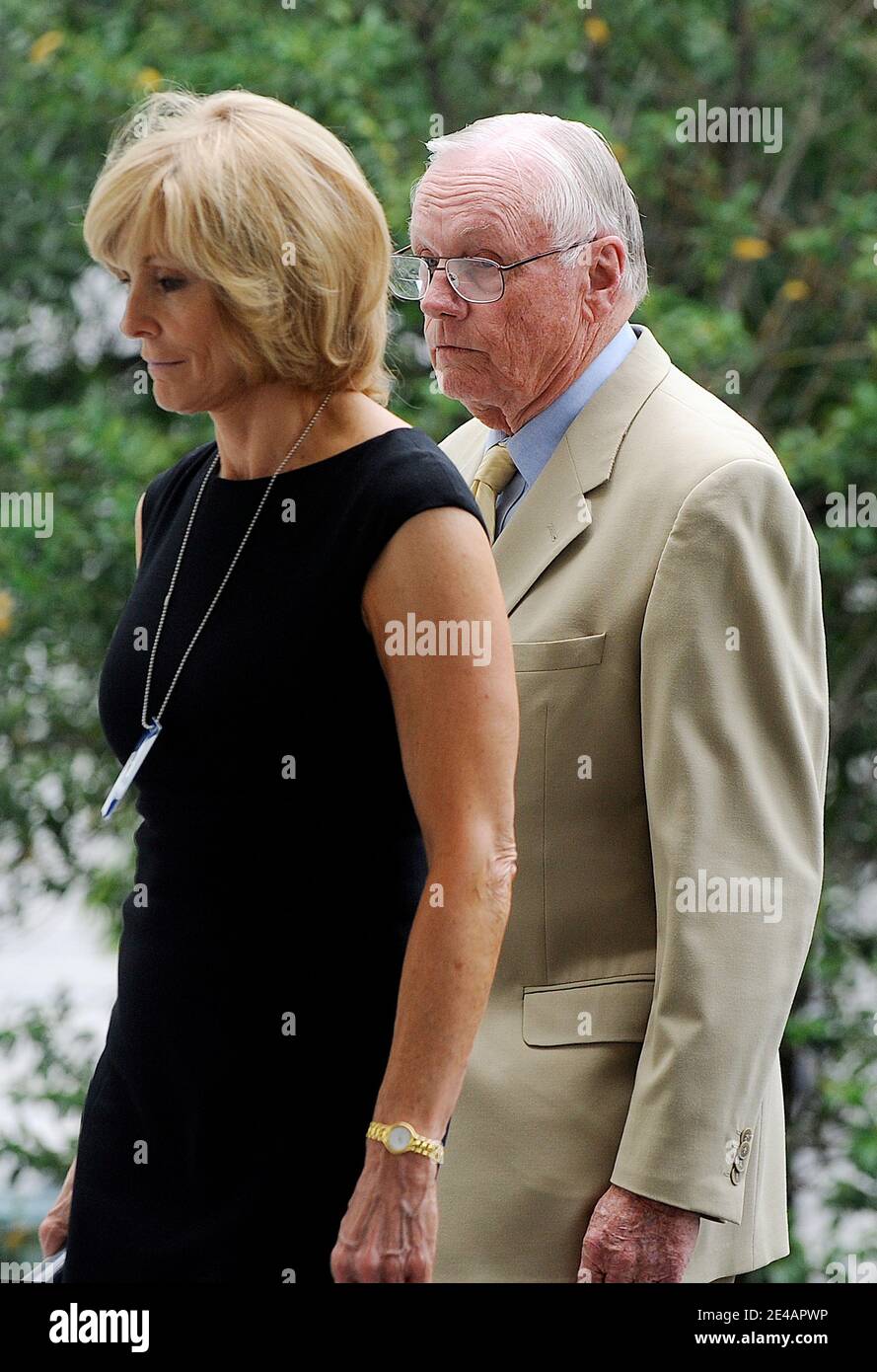 Neil Armstrong Wives And Family