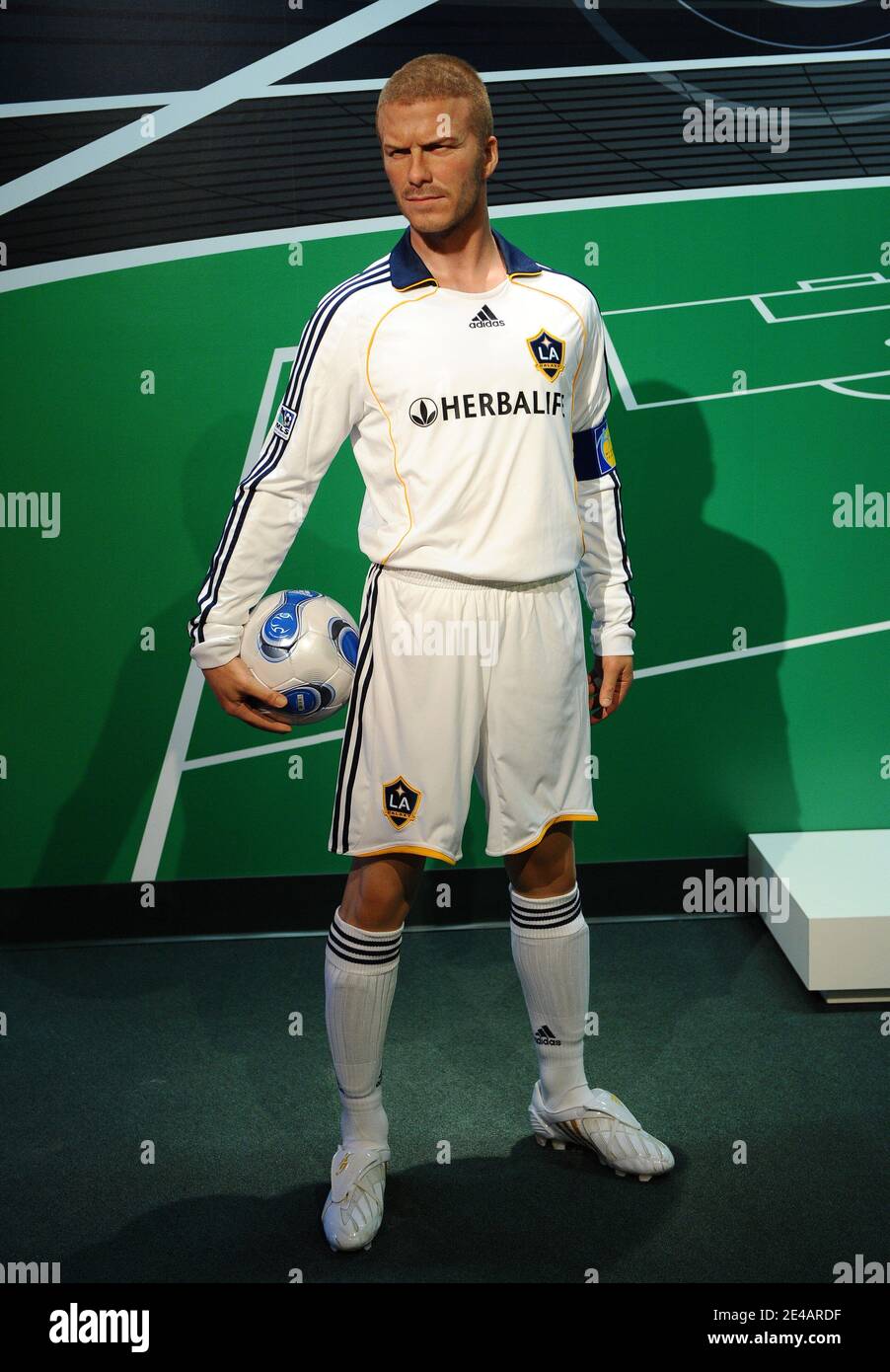 Madame Tussauds Hollywood grand opening next to the Chinese Theatre. Los Angeles, July 21, 2009. Photo by Lionel Hahn/ABACAPRESS.COM (Pictured: David Beckham) Stock Photo