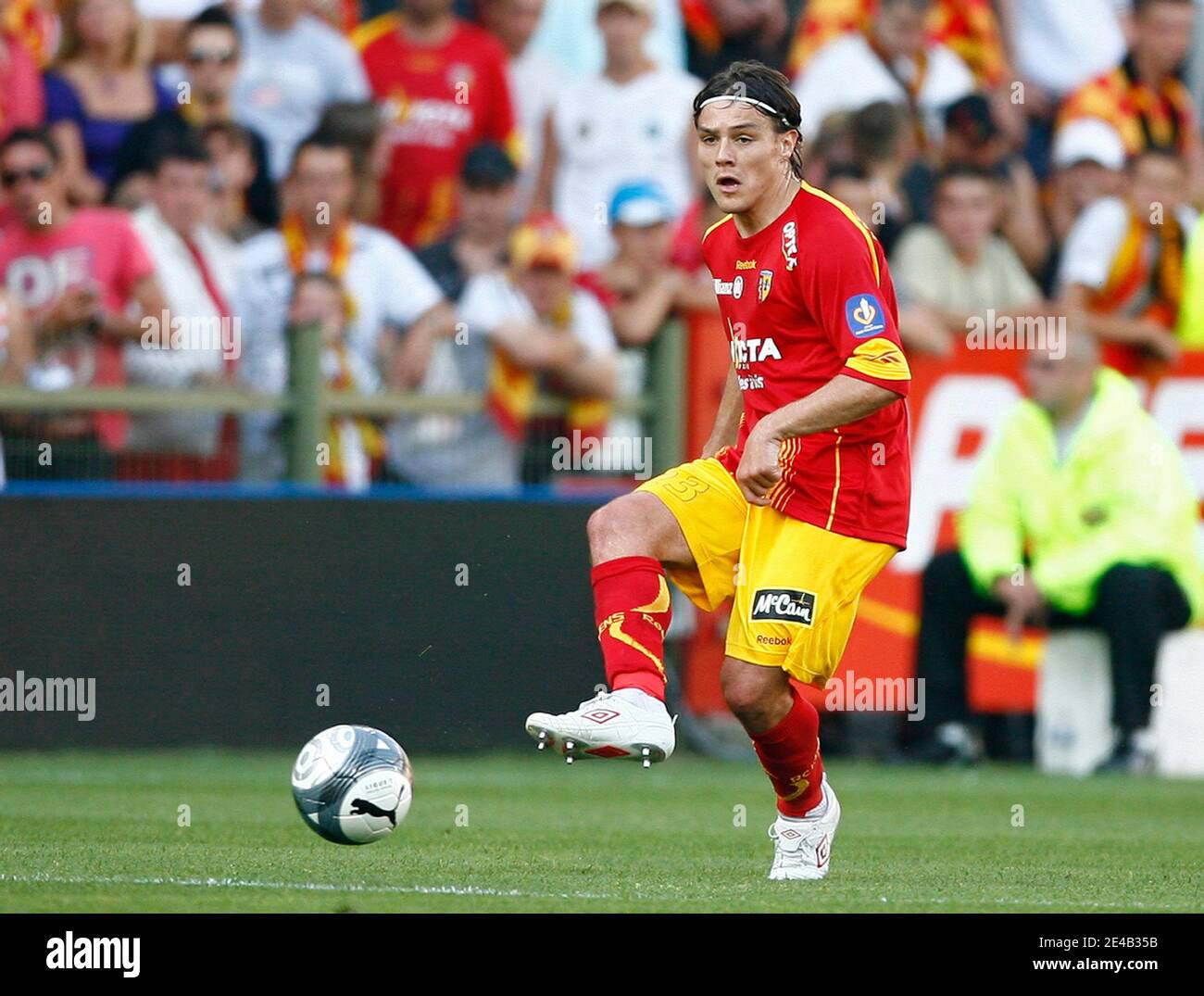Lens' Nenad Kovacevic during the French First League Soccer Match, RC Lens (RCL) vs AJ Auxerre