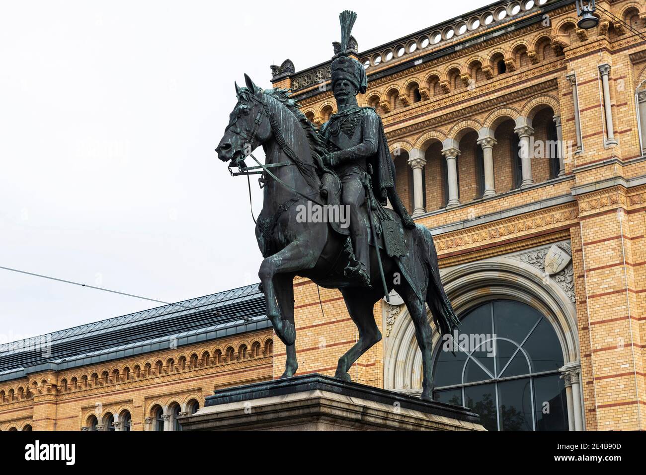 Equestrian statue of the Ernst August von Hannover in front of the Hauptbahnhof station in Hanover, Germany Stock Photo