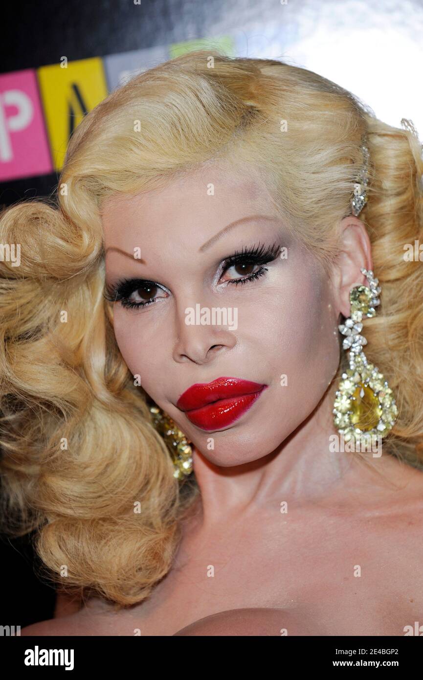 Amanda Lepore attends the PAPER Magazine & HP 25th Anniversary Gala at The New York Public Library on September 8, 2009 in New York City. Photo by Mehdi Taamallah/ABACAPRESS.COM (Pictured: Amanda Lepore) Stock Photo