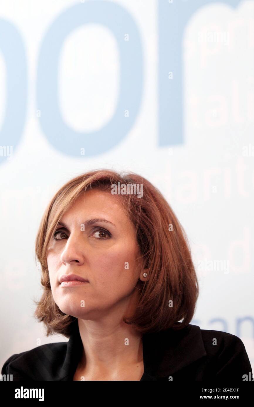 French Junior minister for the Elderly Nora Berra attends a press conference with French Health and Sports minister Roselyne Bachelot and General Director of National health insurance (CNAM), Frederic Van Roekeghem in Paris, France on on September 18, 2009 to launch the vaccination campaign against the seasonal flu. Photo by Stephane Lemouton/ABACAPRESS.COM Stock Photo