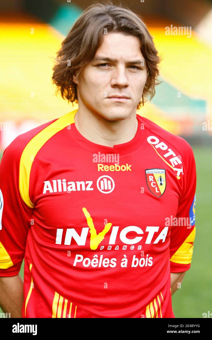 Official picture of Lens' first league soccer team, season 2009-2010, at Felix Bollaert Stadium in Lens, France on September 21, 2009. Here Nenad Kovacevic. Photo by Mikael LIbert/ABACAPRESS.COM Stock Photo