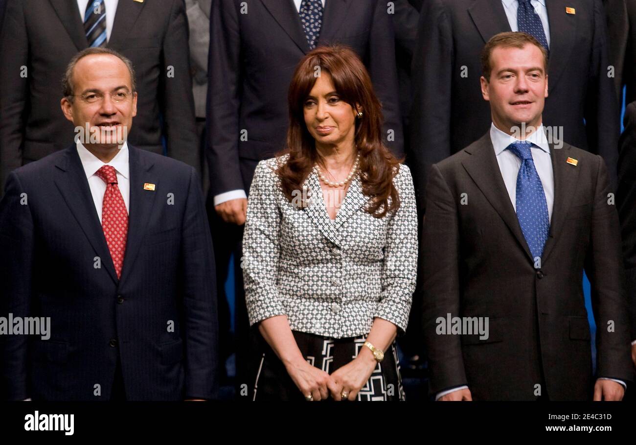 Group of 20 nations leaders (L-R) Felipe Calderon, president of Mexico, Cristina Fernandez de Kirchner, president of Argentina, and Dmitry Medvedev, president of Russia, wait for a G-20 family photo on day two of the G-20 summit in Pittsburgh, PA, USA on September 25, 2009. G-20 leaders are working on an accord to prevent a repeat of the worst global financial crisis since the Great Depression and ensure a sustained recovery. Photo by Andrew Harrer/ABACAPRESS.COM Stock Photo