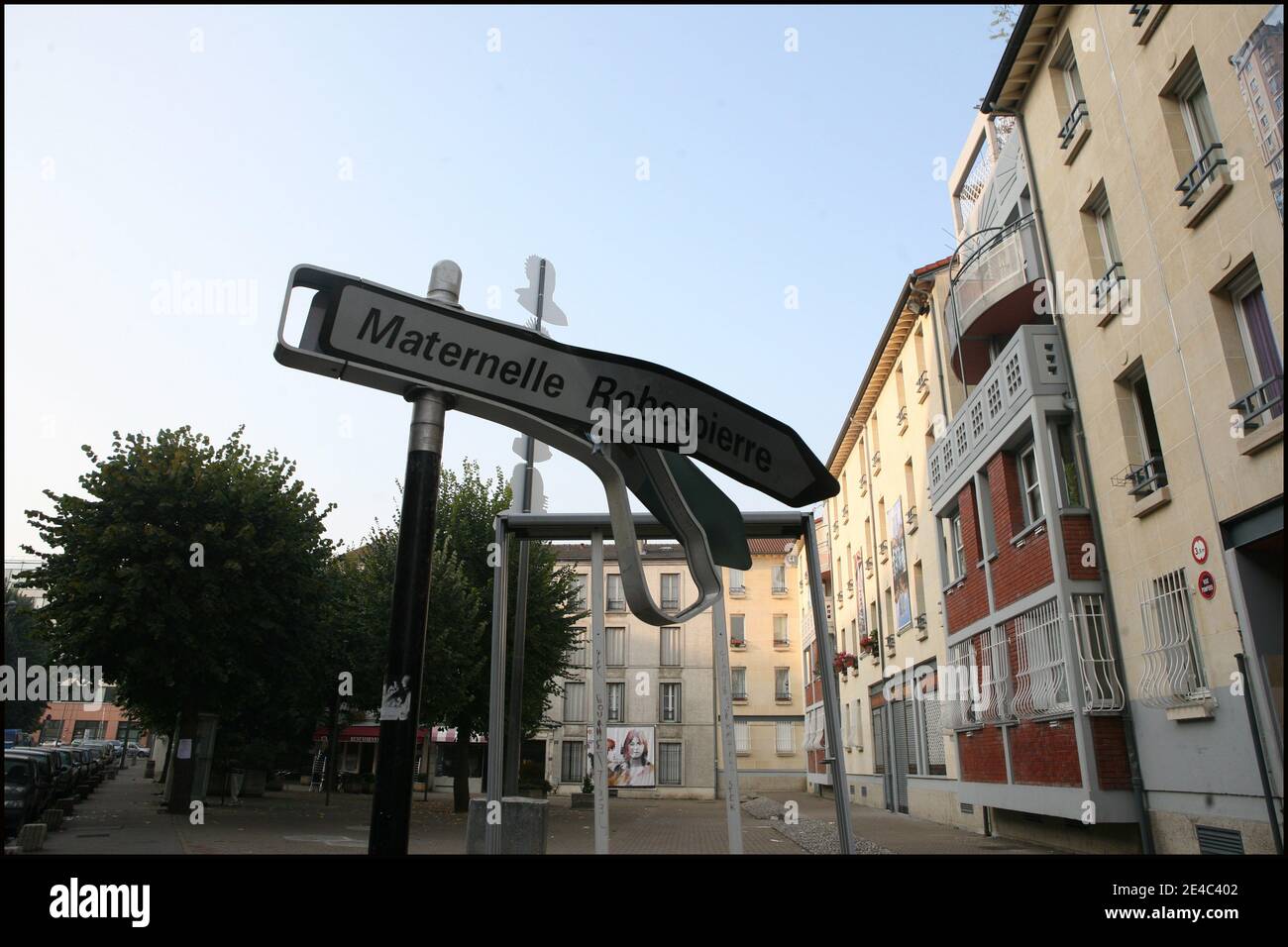 Vue de la cite Arago, a SaintOuen, banlieue parisienne, France le 25 spetembre, 2009 ou une
