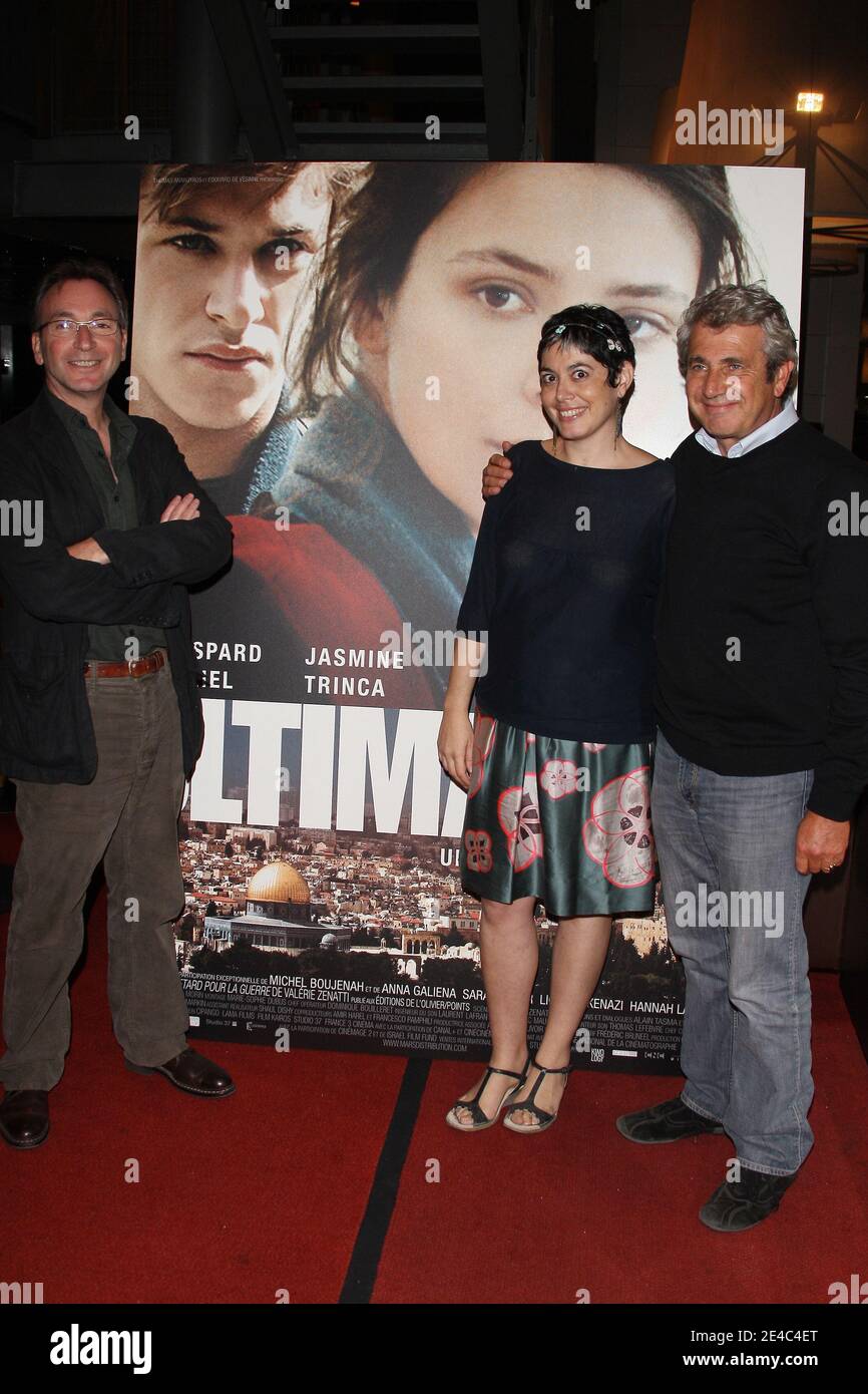 Director Alain Tasma, author Valerie Zenatti and Michel Boujenah pose during the premiere of' Ultimatum' held at UGC Bercy in Paris, France on September 29, 2009. Photo by Denis Guignebourg/ABACAPRESS.COM Stock Photo