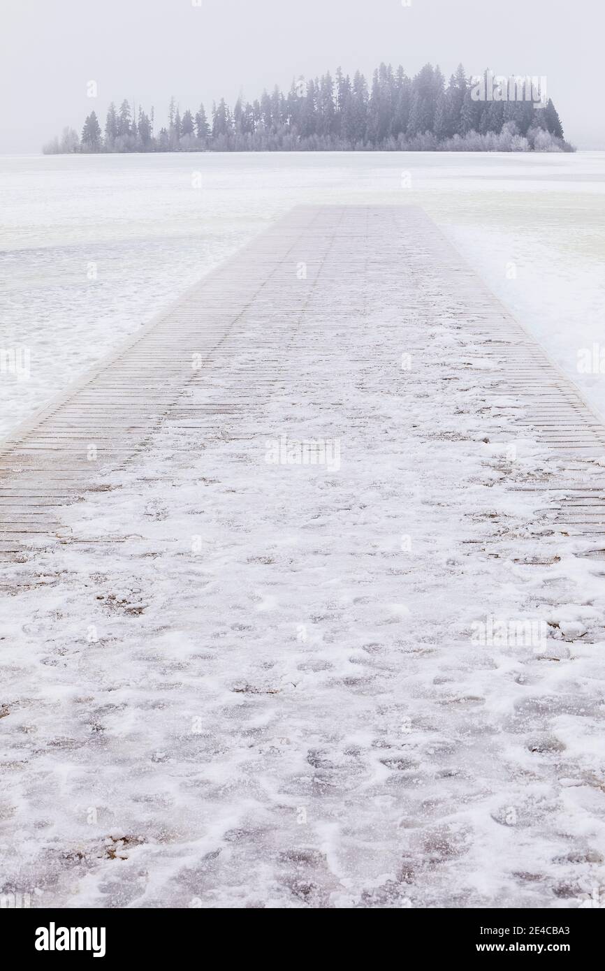 Elk island national park hires stock photography and images Alamy