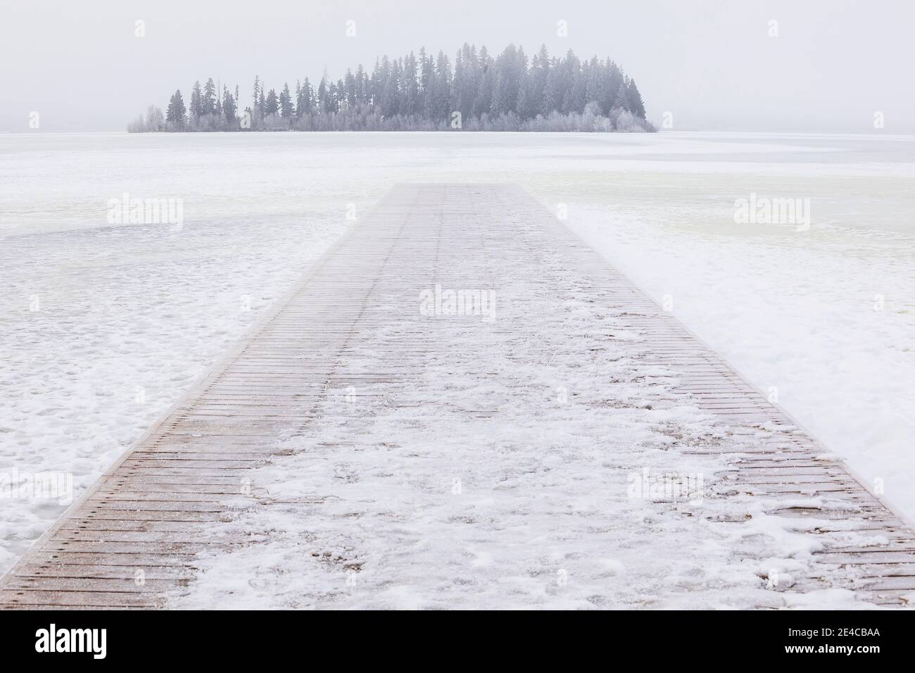 Elk Lake High Resolution Stock Photography and Images Alamy