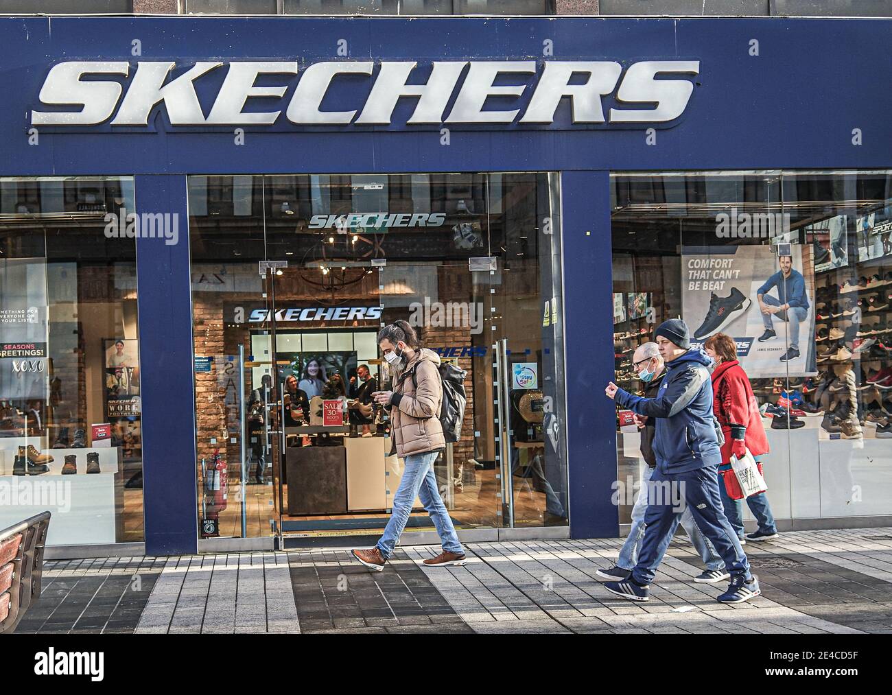 Sketchers Store High Resolution Stock Photography and Images - Alamy