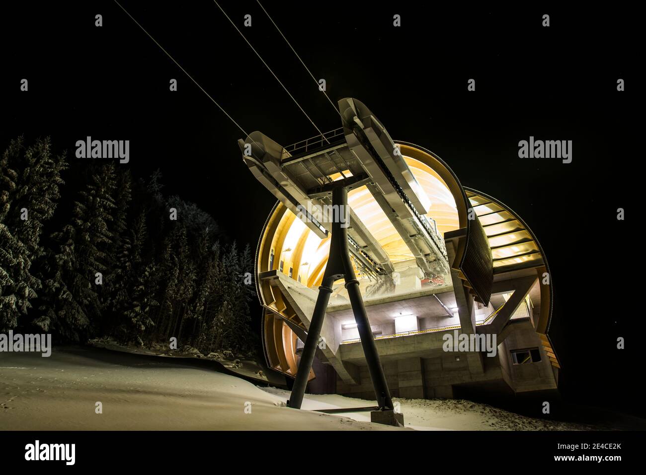 Ufo like hi-res stock photography and images - Alamy