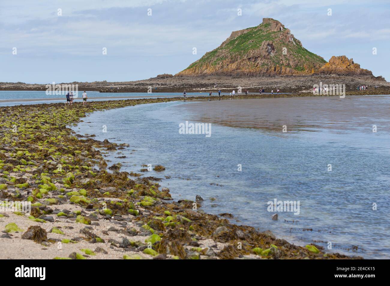 The tidal island Ilot Verdelet is a bird breeding area and popular for Peche á pied - fishing on foot, which is only possible there when the tide is high and the tide is low. Val Andre, Brittany, France Stock Photo