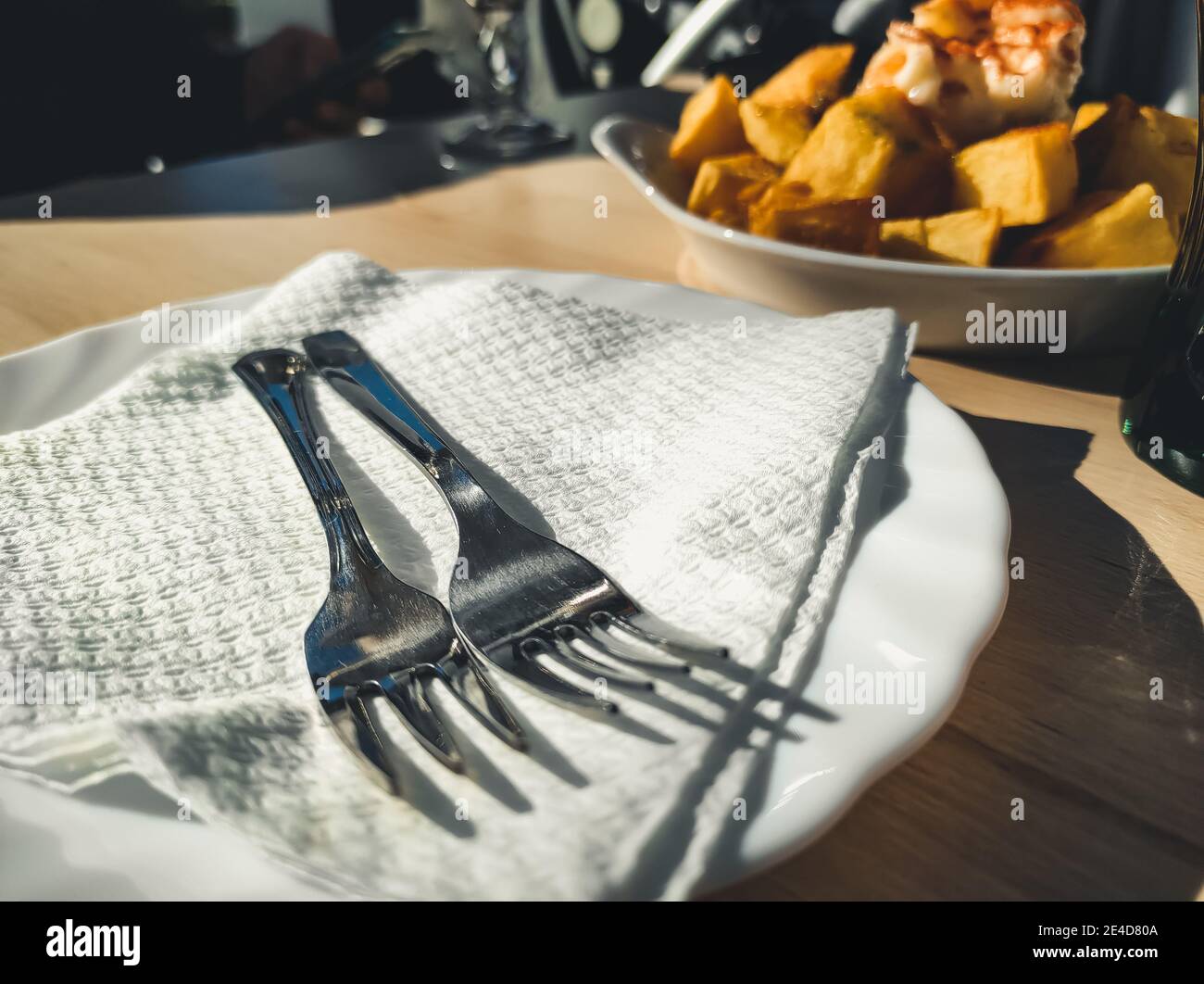 Patatas bravas with ajoaceite, Spanish tapa Stock Photo