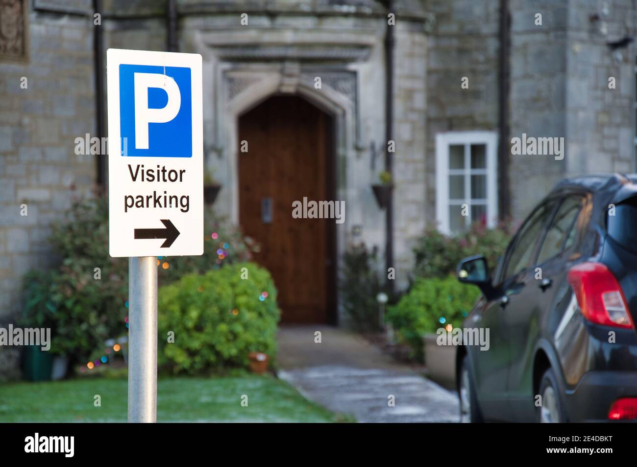 Visitor Car Park Sign High Resolution Stock Photography and Images Alamy