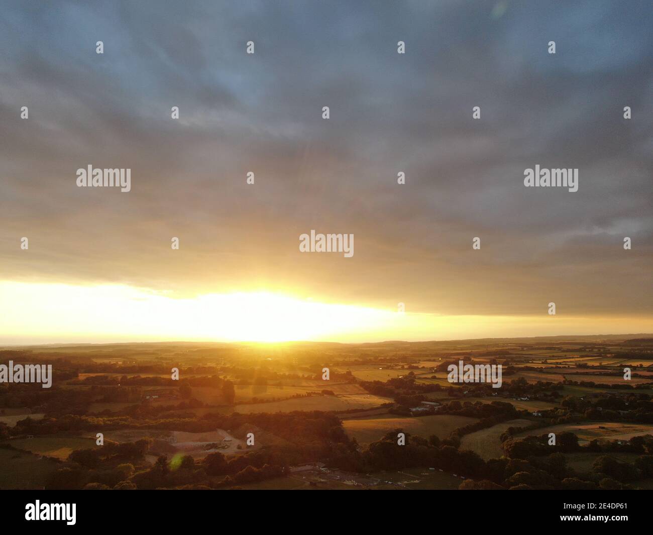 Beautiful rolling countryside hi-res stock photography and images - Alamy