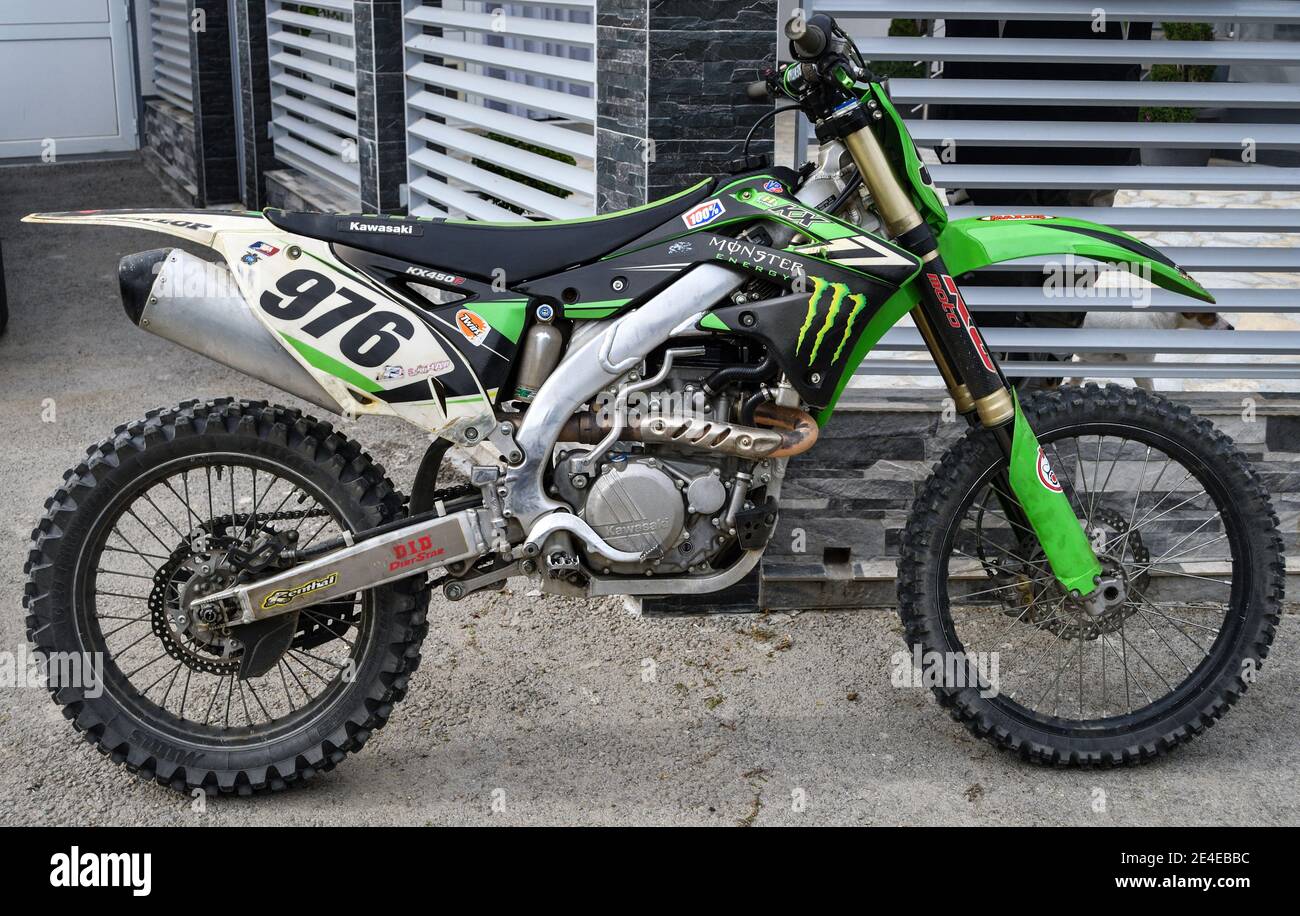 Kawasaki motocross bike hi-res stock photography and images - Alamy