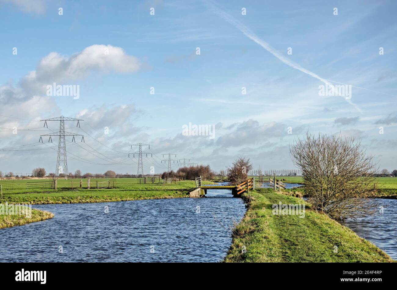 Narrow strip of land hires stock photography and images Alamy
