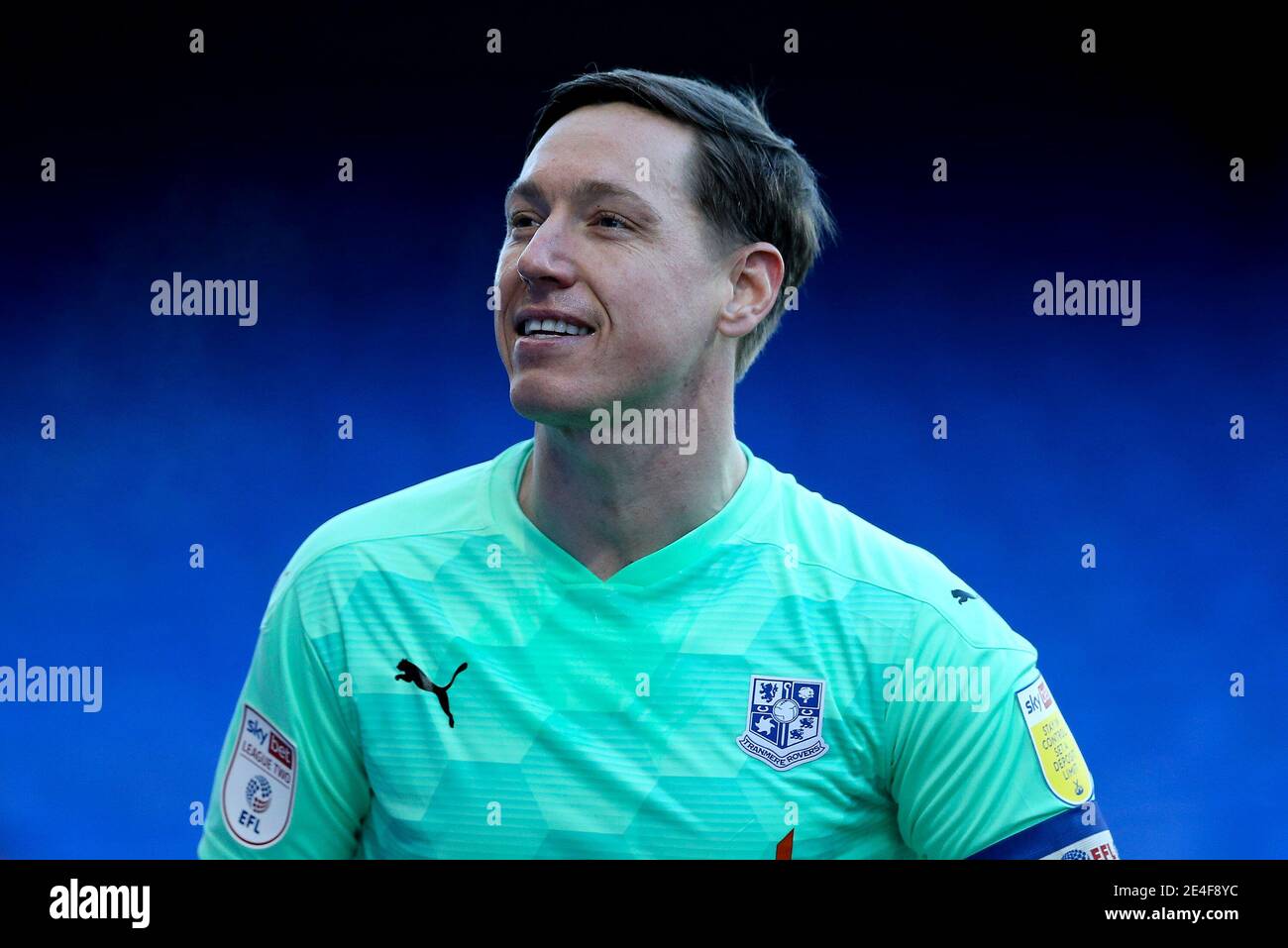Bolton Wanderers Goalkeeper High Resolution Stock Photography And Images Alamy