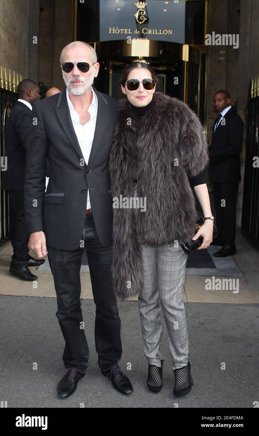 Pascal Greggory and Amira Casar attending the Balenciaga Spring-Summer 2010  ready-to-wear collection show held at theCrillon hotel in Paris, France on  October 1st, 2009. Photo by Denis Guignebourg/ABACAPRESS.COM Stock Photo -  Alamy