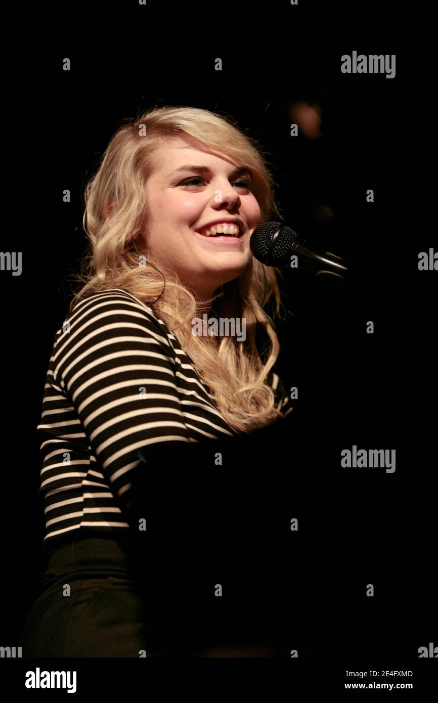 Canadian singer Beatrice Martin performs live with her band Coeur de Pirate in Aeronel in Lille north of France on october 15th 2009. Photo by Mikael LIbert ABACAPRESS.COM Stock Photo Alamy