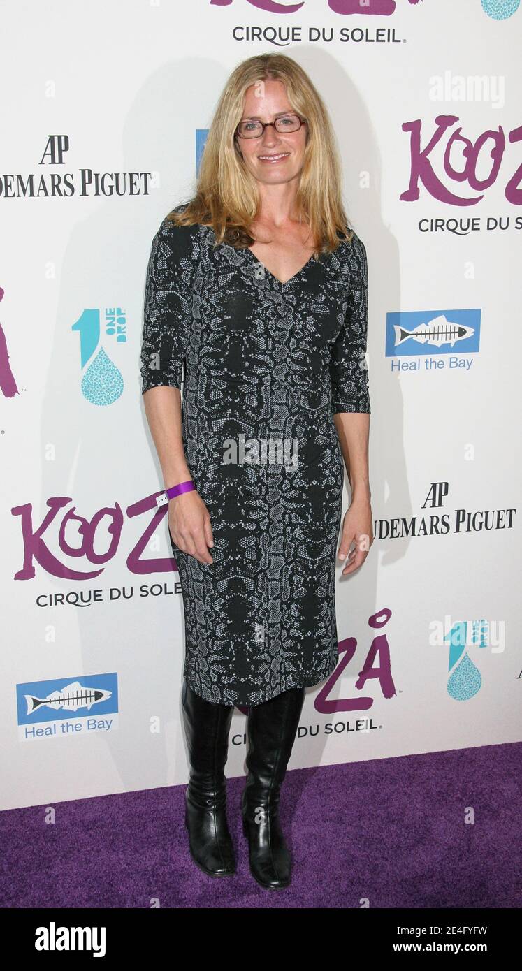 Elizabeth Shue arrives at KOOZA - Cirque du Soleil's Opening night on ...