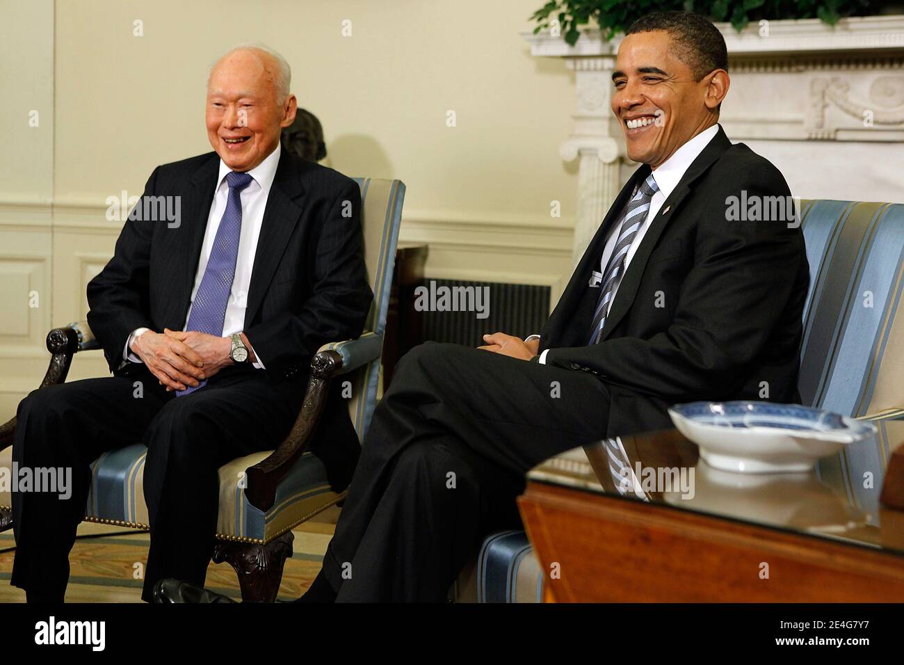 President Barack Obama meets with Minister Mentor Lee Kuan Yew of Singapore in the Oval Office at the White House in Washington, DC on October 29, 2009. Obama will travel to Asia November 11 on a tour which includes the Asia Pacific Economic Cooperation (APEC) summit and a meeting with leaders of the Association of Southeast Asian Nations (ASEAN) in Singapore. Lee served as prime minister of Singapore between 1959 to 1990, and is regarded as an expert on Asian affairs and US relations with the region. Photo by Chip Somodevilla/ABACAPRESS.COM Stock Photo