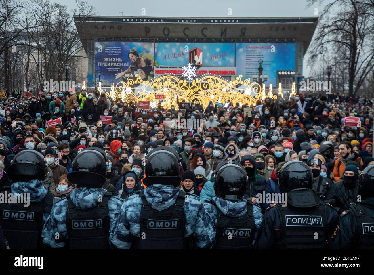 Moscow, Russia. 23rd of January, 2021 General view of the Pushkinskaya square where crowds gather in support of Alexey Navalny, Russian opposition leader, during a demonstration in Moscow, Russia Stock Photo