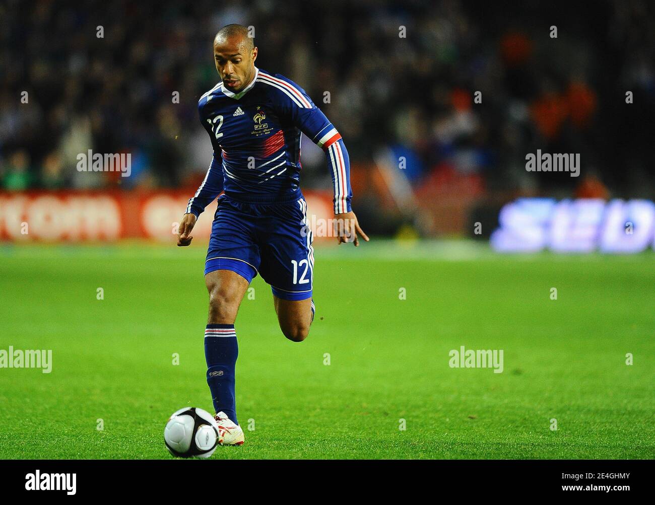 France's Thierry Henry during the World Cup 2010 Qualifying Play off soccer match, Ireland vs France at Croke Park stadium in Dublin, Ireland on November 14, 2009. France won 1-0. Photo by Steeve McMay/ABACAPRESS.COM Stock Photo
